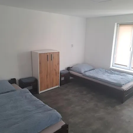 Appartement Penzion Buskovice Louny